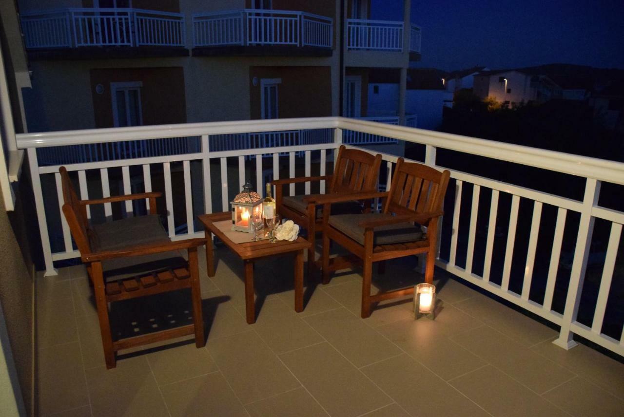Apartments Zelic Vodice Exterior foto
