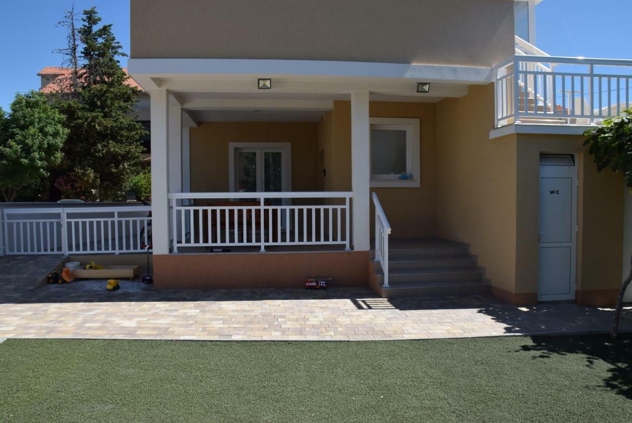 Apartments Zelic Vodice Exterior foto